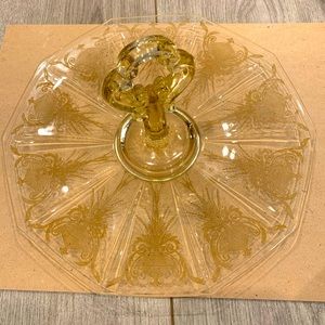 Yellow Topaz Keyhole Center Handle Sandwich/Tidbit Tray.  Patterned Decagon